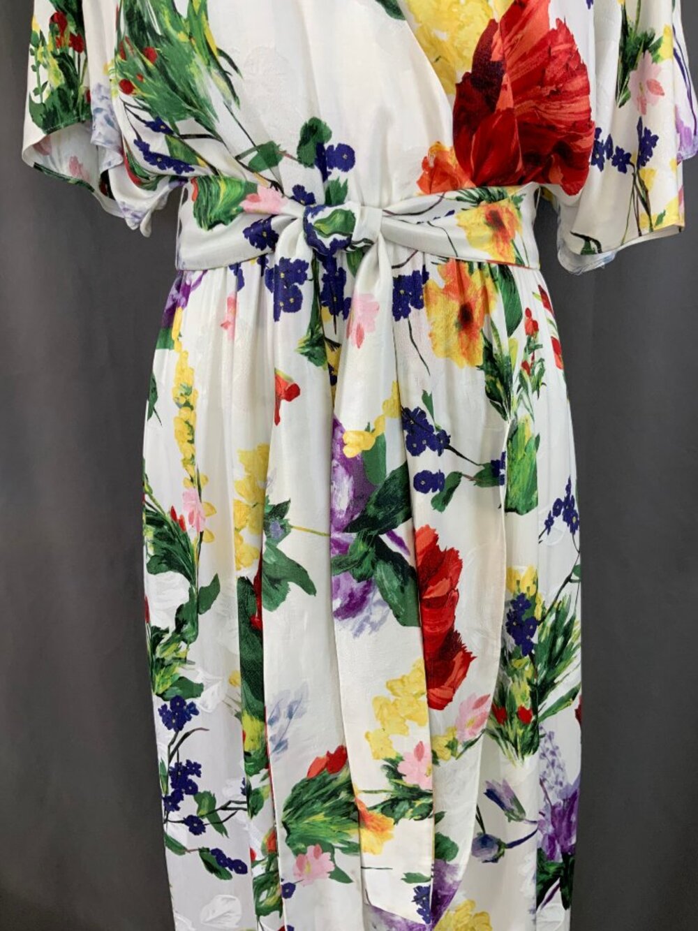 Alice + Olivia Clarine Wildflower Print Wrap Dress Sz 8 - Picture 9 of 16